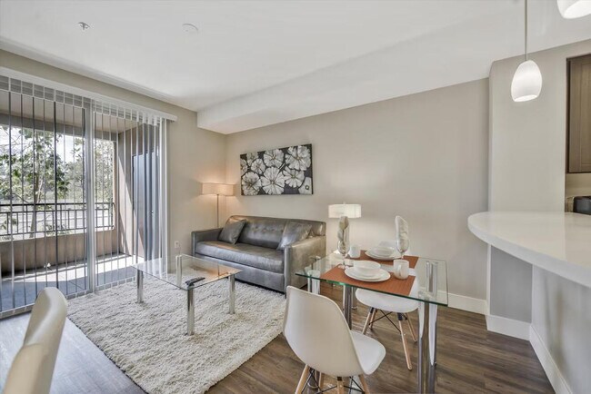 2230 Qualcomm Way San Diego, CA 92108 photo 3