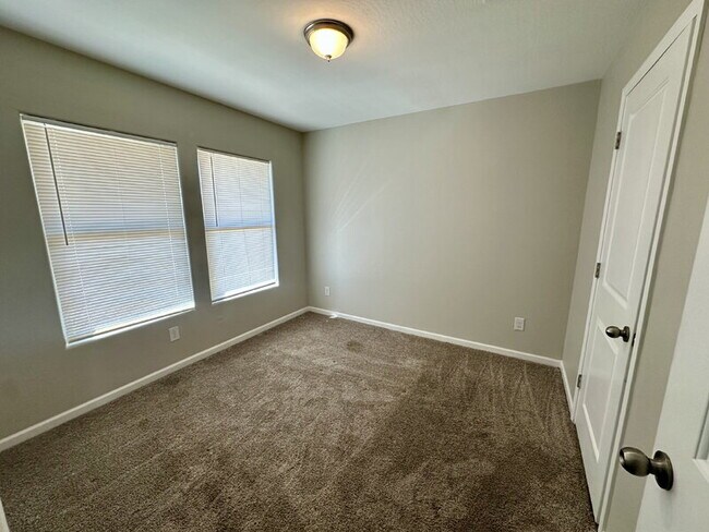 3880 Princeton Ln Casa Grande, AZ 85122 photo 2