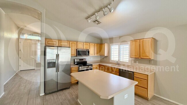 10253 East Penstamin Drive, Scottsdale, AZ 85255 photo 5