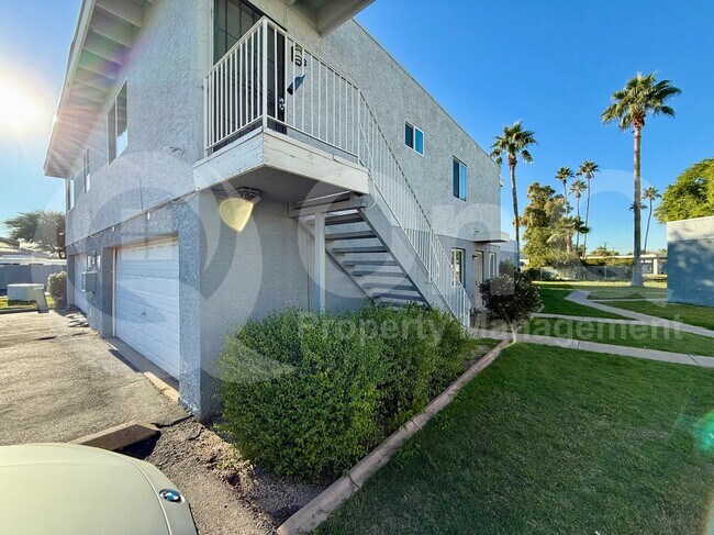 2629 W Ocotillo Rd Phoenix, AZ 85017 photo 3