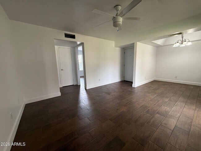 10610 S 48th St Phoenix, AZ 85044 photo 2