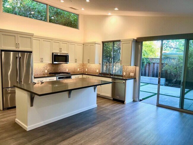 Beautiful Palo Alto Remodel photo 5