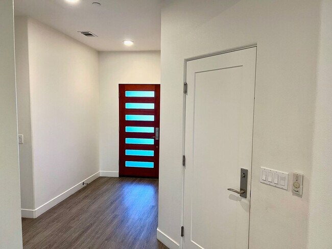 Beautiful Palo Alto Remodel photo 4
