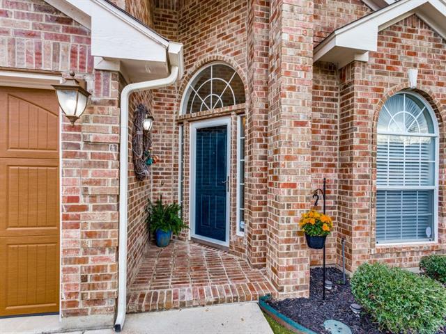 4908 Woodmeadow Dr Fort Worth, TX 76135 photo 2