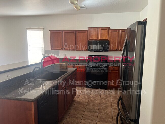 12653 W Duane Ln Peoria, AZ 85383 photo 5