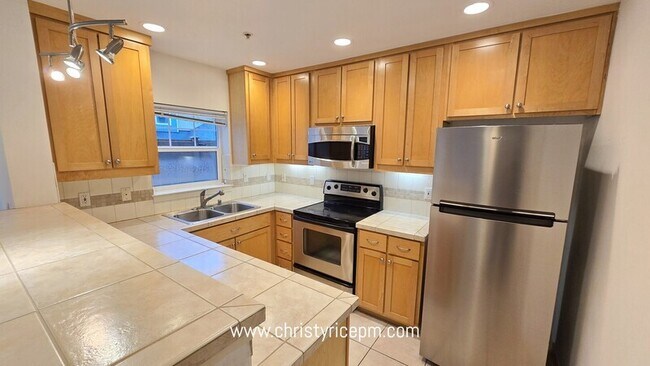 4315 Issaquah-Pine Lake Rd SE Sammamish, WA 98075 photo 4