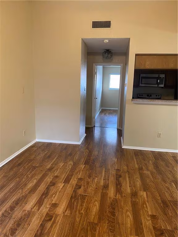 806 W 24th St Austin, TX 78705 photo 4