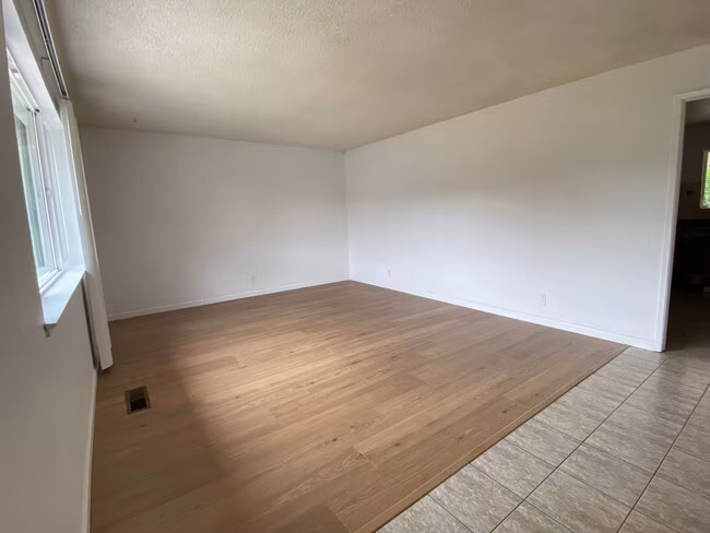 2043 Limewood Drive, San Jose, CA 95132 photo 2