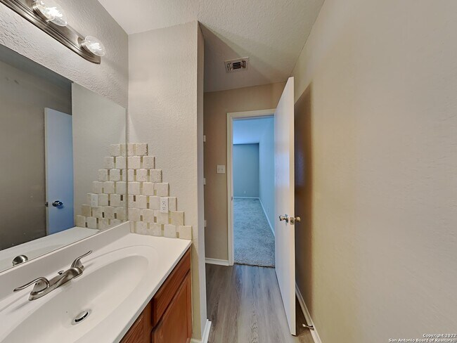 9603 Kennebec Way San Antonio, TX 78245 photo 5
