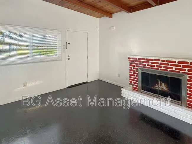 1526 Visalia Ave Richmond, CA 94801 photo 2