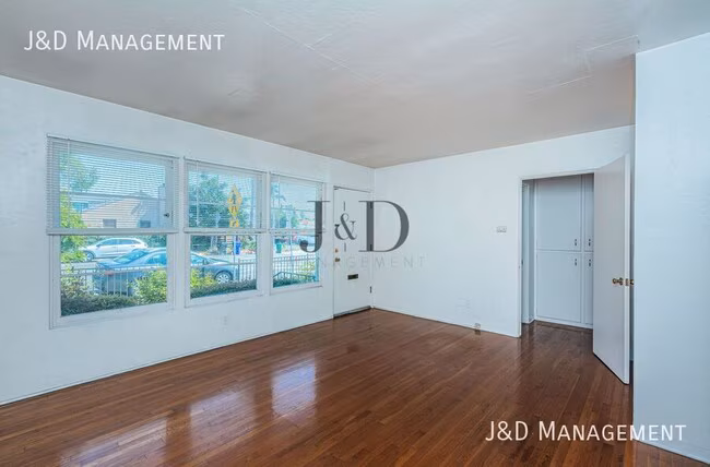 4376 1/2 Louisiana St San Diego, CA 92104 photo 5