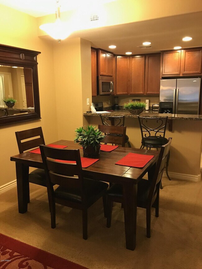 5350 E Deer Valley Dr Phoenix, AZ 85054 photo 3