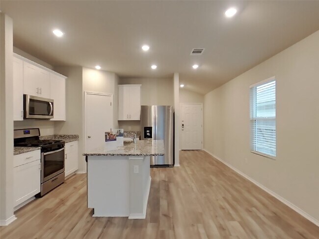 5209 Sidesaddle Dr Georgetown, TX 78626 photo 5