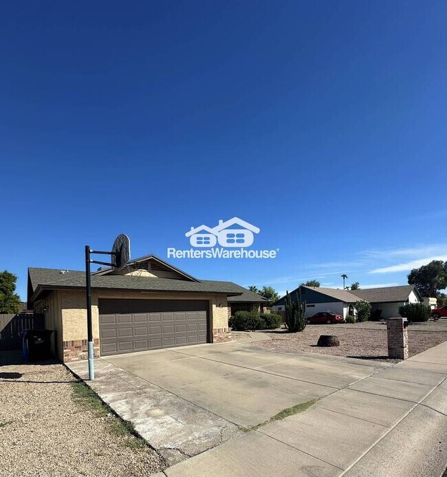 16841 N 40th Ave Phoenix, AZ 85053 photo 3