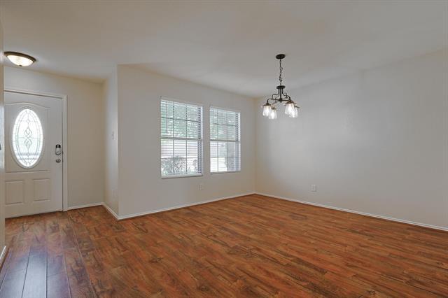 8320 Seven Oaks Lane, Denton, TX 76210 photo 4