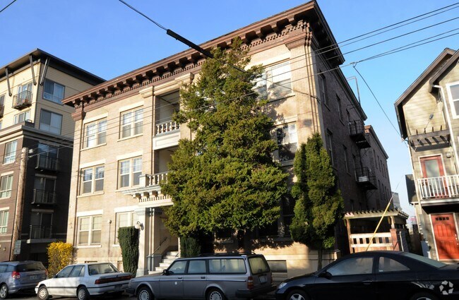 Bancroft Apartments photo 2