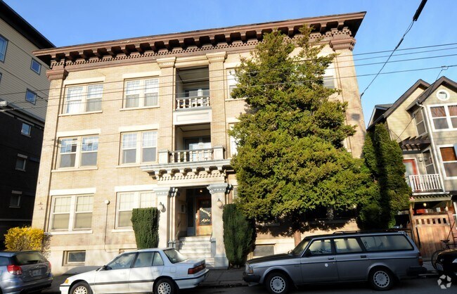 Bancroft Apartments photo 4