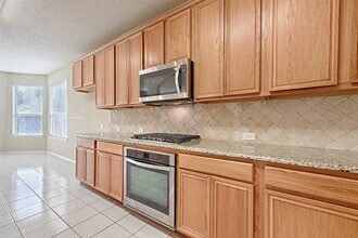9701 Thorncliff Dr Frisco, TX 75035 photo 4