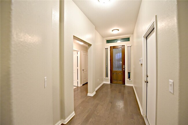 2417 Muzzie Ln Leander, TX 78641 photo 4