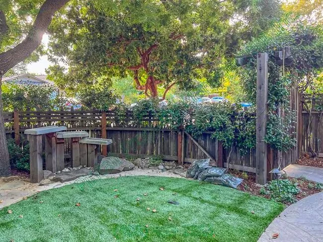 84 Mercy St Mountain View, CA 94041 photo 3