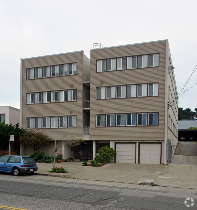 7630 Geary Boulevard, San Francisco, CA 94121 photo 3
