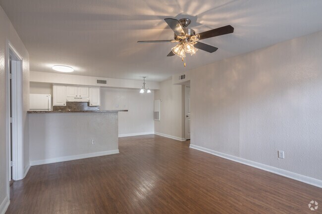 www.lakewood-apartments.net photo 2