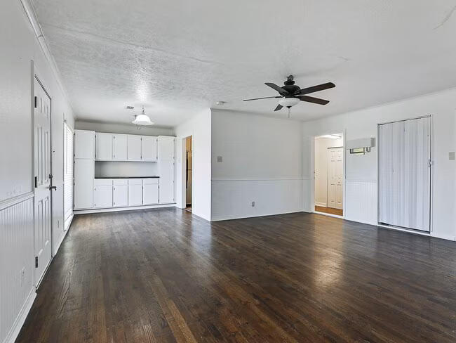 6950 Hillcrest Ave Dallas, TX 75205 photo 2