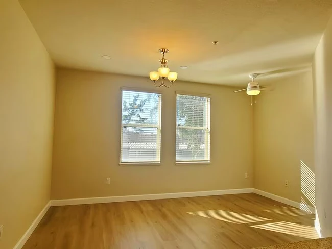 41 Esfahan Dr San Jose, CA 95111 photo 5