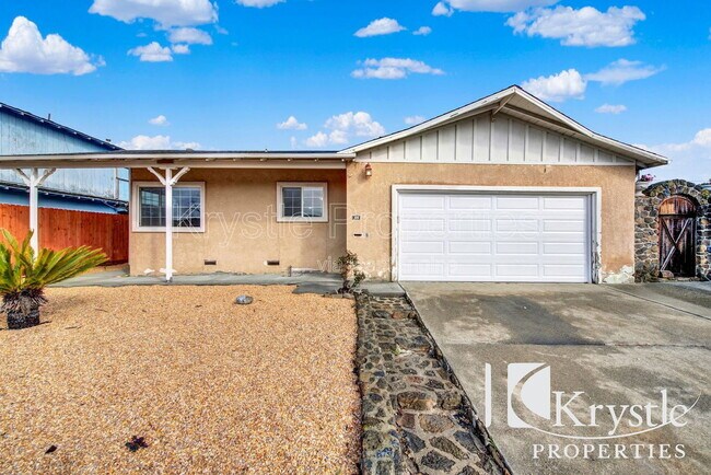 126 Violet Dr Vallejo, CA 94589 photo 2