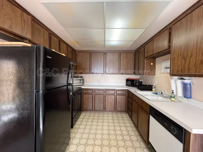 294 Chambers St El Cajon, CA 92020 photo 3