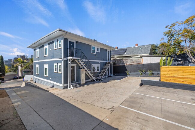 1055 21st St San Diego, CA 92102 photo 5