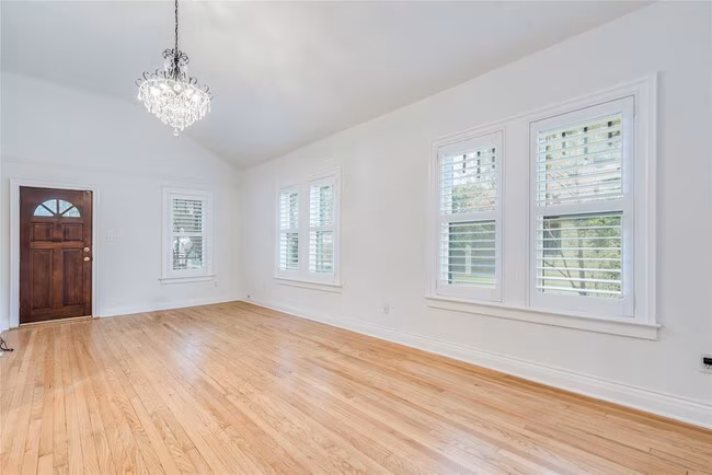 512 East 49th Street, Austin, TX 78751 photo 5