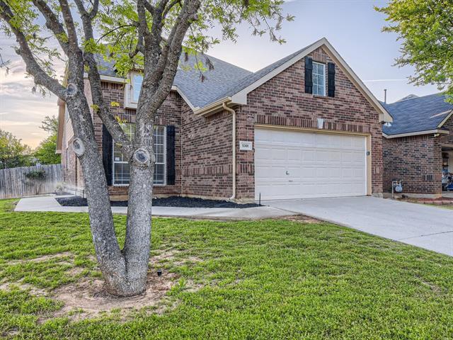 5301 Lily Drive, Fort Worth, TX 76244 photo 2