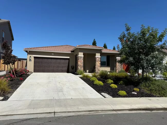 5408 Nimis Way Antioch, CA 94531 photo 2