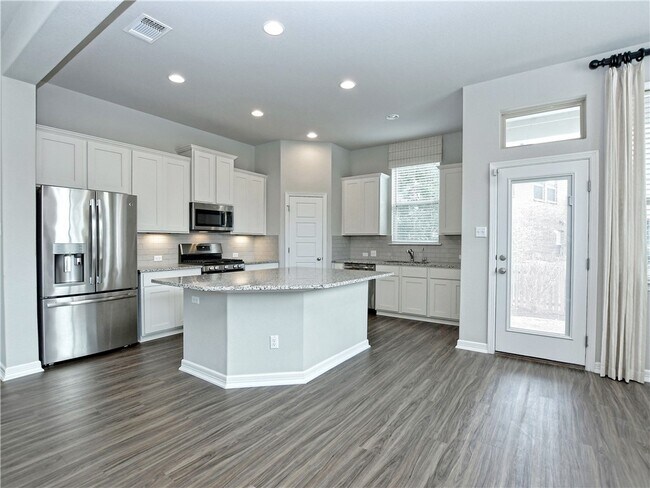 2311 Dillon Pond Ln Pflugerville, TX 78660 photo 2