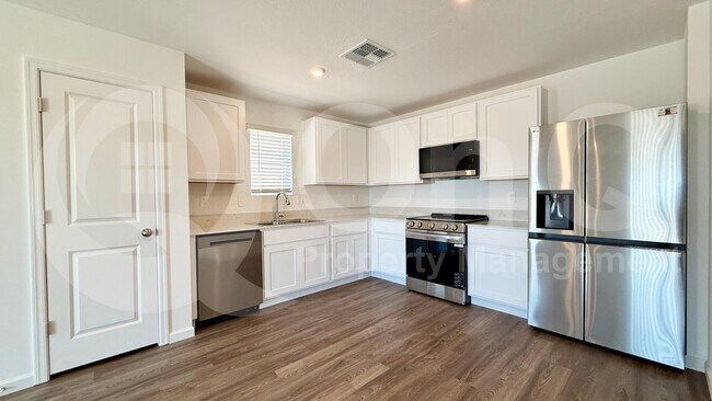 24501 W St Anne Ave Buckeye, AZ 85326 photo 2