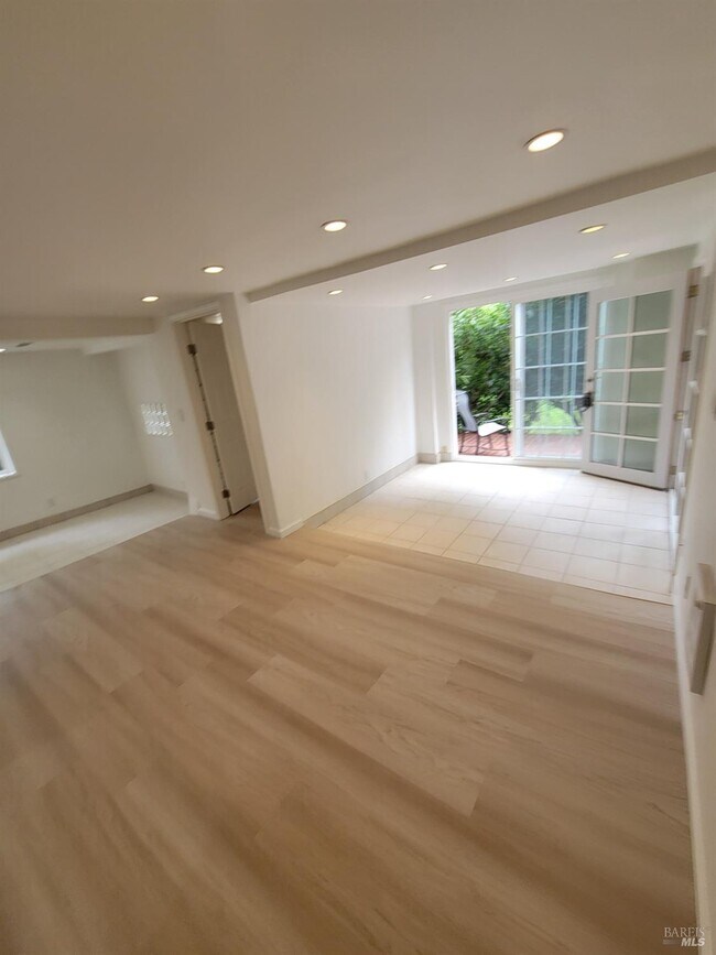 346 Corte Madera Avenue, Corte Madera, CA 94925 photo 4