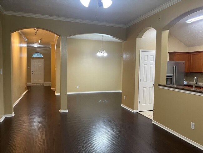 19530 South Village Of Bridgestone Lane, Spring, TX 77379 photo 3