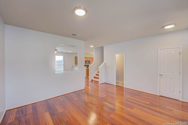 3702 Pinyon Pne San Antonio, TX 78261 photo 5