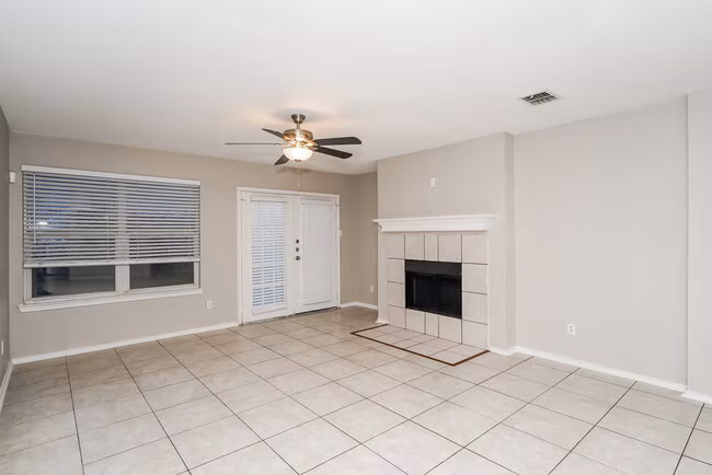 1221 Cathey Street, Cedar Hill, TX 75104 photo 4