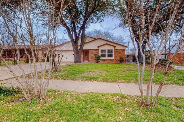 2124 Robinson Street, Irving, TX 75060 photo 3