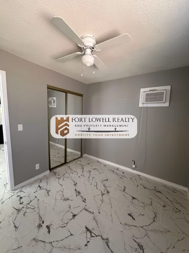 2632-2634 N. 29th Pl - 4 Plex photo 3