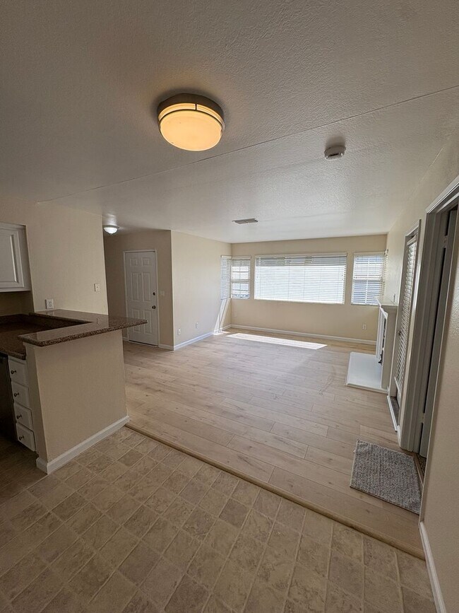 2915 N Texas St Fairfield, CA 94533 photo 4