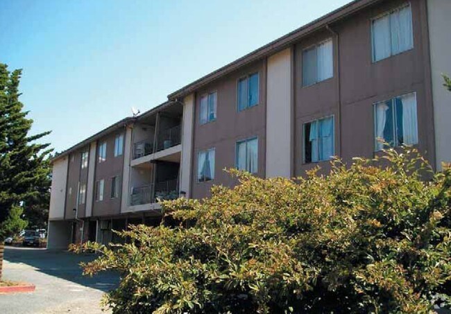 30 Kent Court, Daly City, CA 94015 photo 2