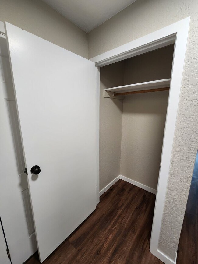 2148 SW Holden St Seattle, WA 98106 photo 5