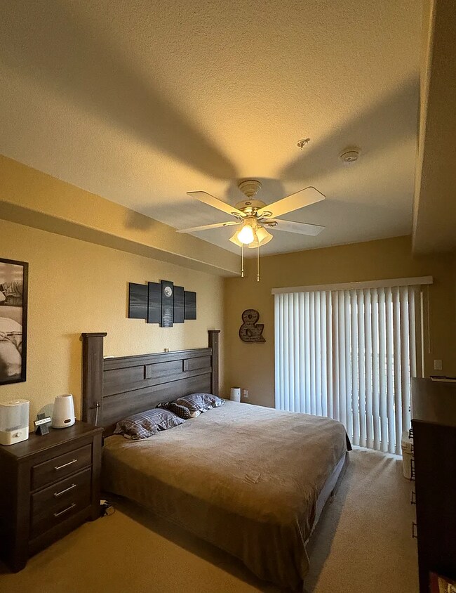 330 J St San Diego, CA 92101 photo 2