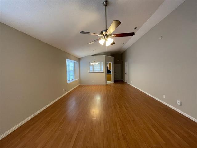 5205 Trailhead Dr Arlington, TX 76013 photo 3