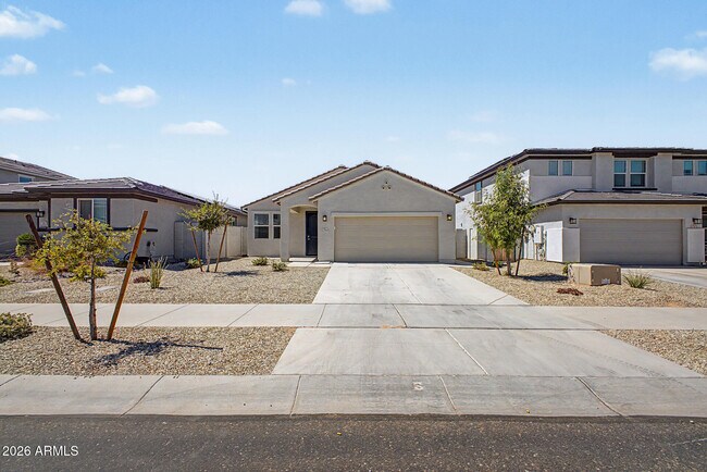 17865 W Daley Ln Surprise, AZ 85387 photo 2