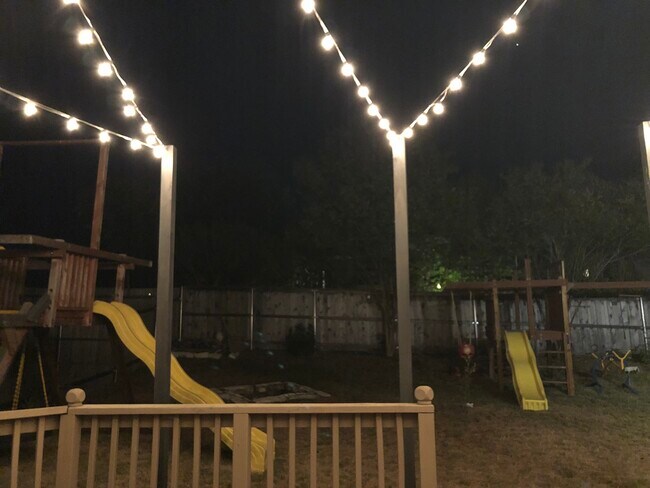 411 Marquitos Drive Kyle, TX 78640 photo 3
