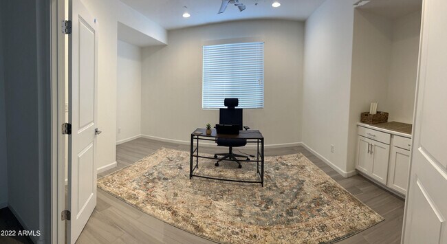 13443 W Mayberry Trail Peoria, AZ 85383 photo 4